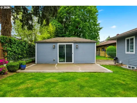 648 NE Stafford Street Portland OR 97211