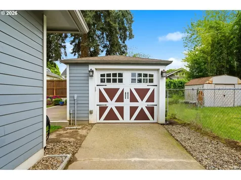 648 NE Stafford Street Portland OR 97211