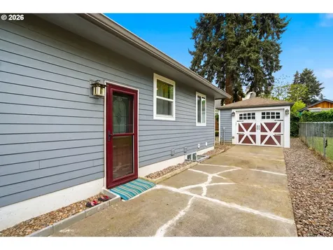 648 NE Stafford Street Portland OR 97211