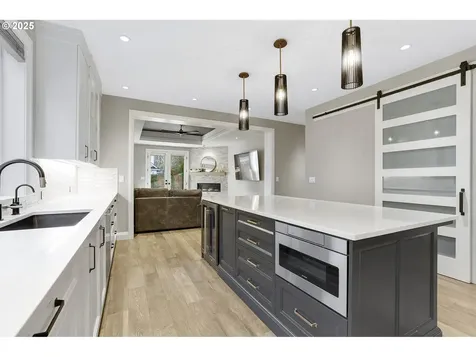 1724 N Sweetgum Street Canby OR 97013