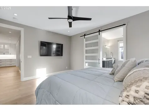 1724 N Sweetgum Street Canby OR 97013