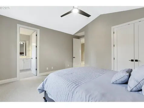 1724 N Sweetgum Street Canby OR 97013