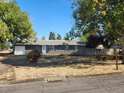 1207 Pleasant Street Springfield OR 97477
