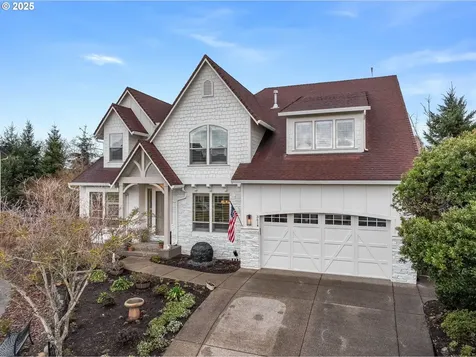 3614 NE Garfield Court Camas WA 98607