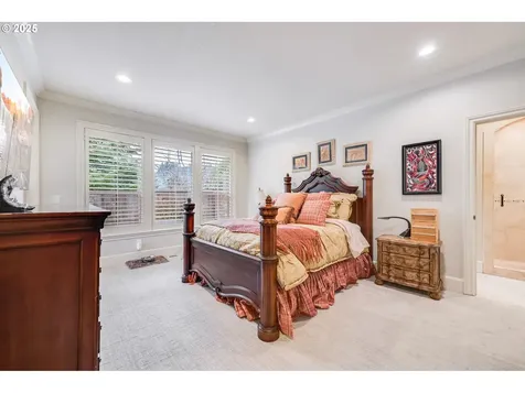 3614 NE Garfield Court Camas WA 98607