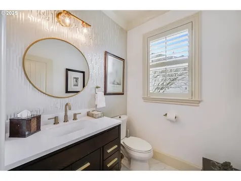 3614 NE Garfield Court Camas WA 98607
