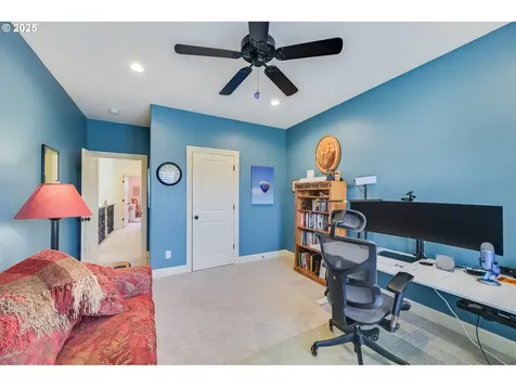 3614 NE Garfield Court Camas WA 98607