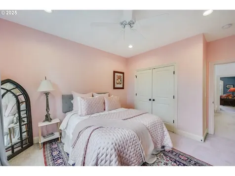 3614 NE Garfield Court Camas WA 98607