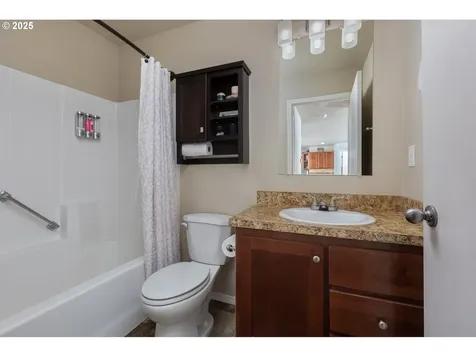 379 N Boulder Creek Drive Otis OR 97368
