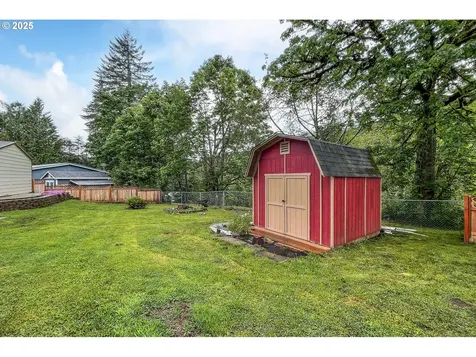 379 N Boulder Creek Drive Otis OR 97368