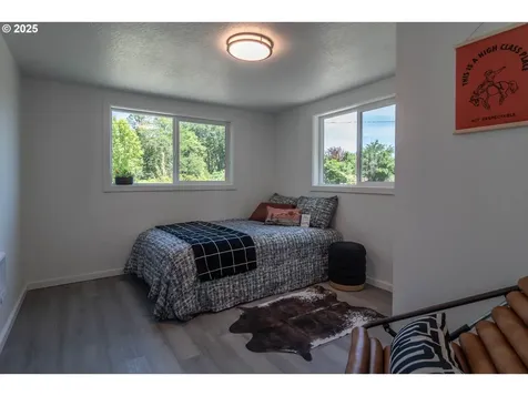 1052 Reston Road Roseburg OR 97471