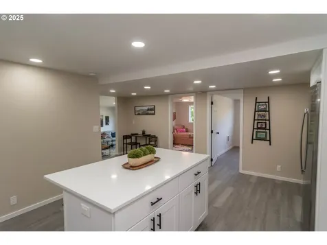 1052 Reston Road Roseburg OR 97471