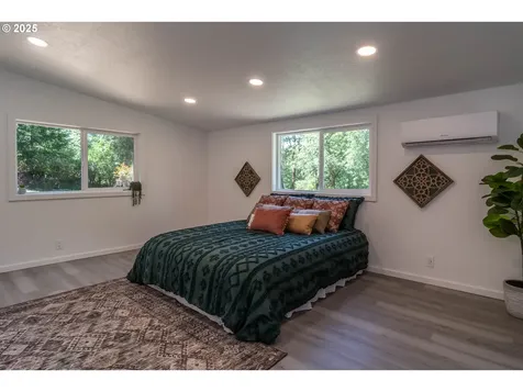 1052 Reston Road Roseburg OR 97471