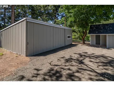 1052 Reston Road Roseburg OR 97471