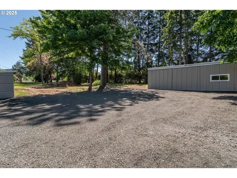 1052 Reston Road Roseburg OR 97471
