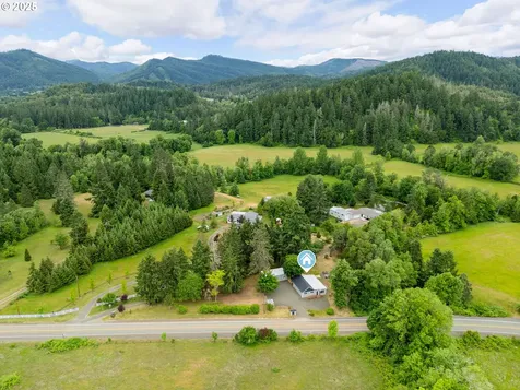 1052 Reston Road Roseburg OR 97471