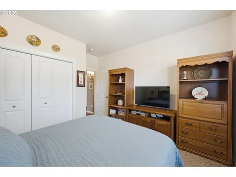 1589 SE Loganberry Street Dallas OR 97338