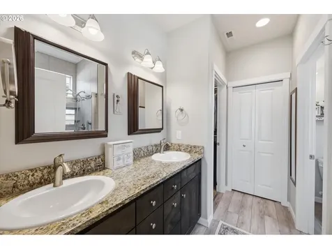 1589 SE Loganberry Street Dallas OR 97338