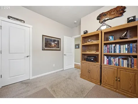 1589 SE Loganberry Street Dallas OR 97338
