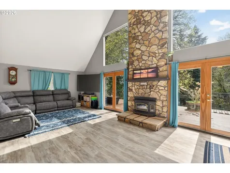 16635 NW Cook Road Mcminnville OR 97128