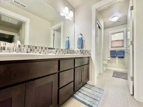 4030 NE Tacoma Court Camas WA 98607