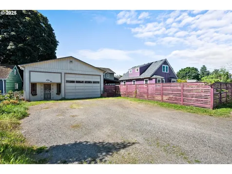 3710 SE 86th Avenue Portland OR 97266
