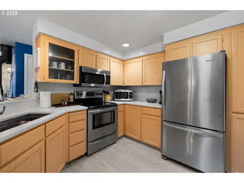 258 S Quadrant Street Rockaway Beach OR 97136