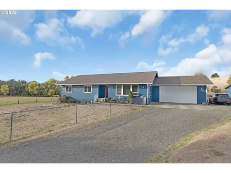 178 Dovetail Lane Sutherlin OR 97479