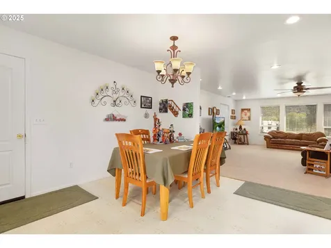 178 Dovetail Lane Sutherlin OR 97479