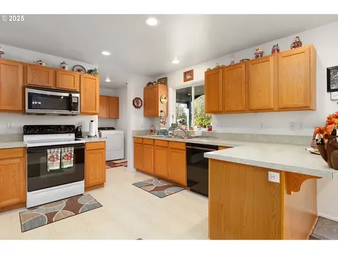 178 Dovetail Lane Sutherlin OR 97479