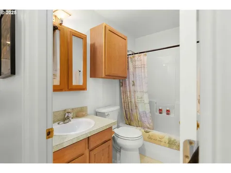 178 Dovetail Lane Sutherlin OR 97479