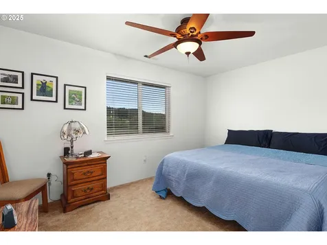 178 Dovetail Lane Sutherlin OR 97479