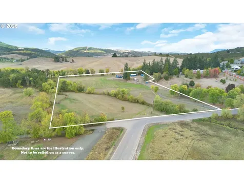 178 Dovetail Lane Sutherlin OR 97479