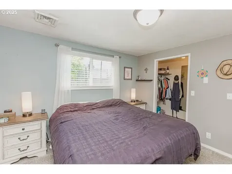 4855 Camellia Street Springfield OR 97478