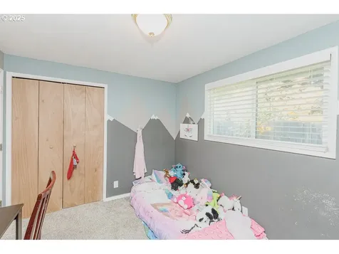 4855 Camellia Street Springfield OR 97478