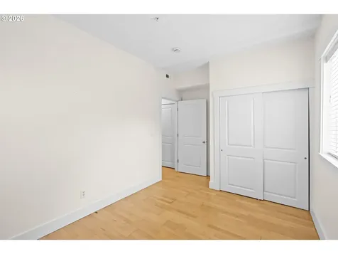 2165 NW Everett Street Portland OR 97210