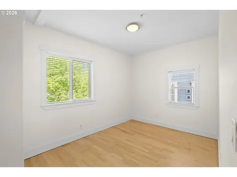 2165 NW Everett Street Portland OR 97210