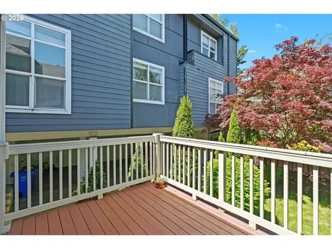2165 NW Everett Street Portland OR 97210