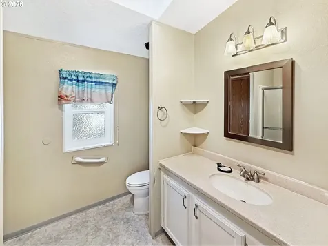15889 Sunset Strip Brookings OR 97415