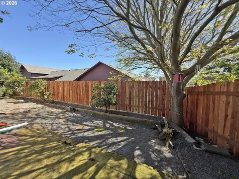 15889 Sunset Strip Brookings OR 97415