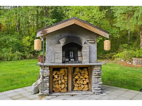 16650 Arctic Way Vernonia OR 97064