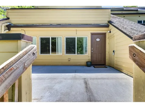 1621 NE 113th Street Vancouver WA 98686