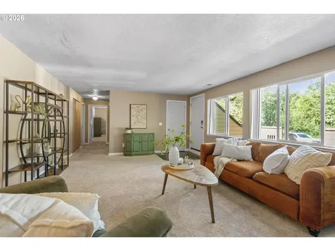 1621 NE 113th Street Vancouver WA 98686