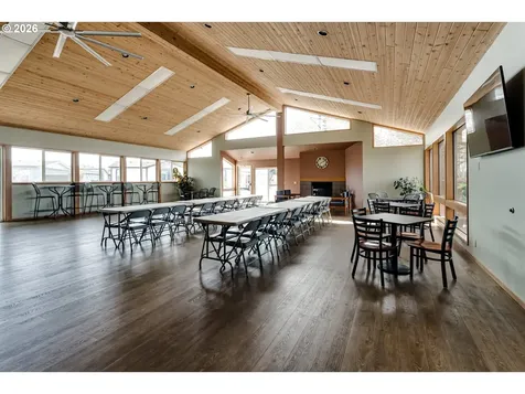 1699 N Terry Street Eugene OR 97402