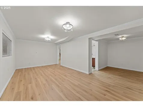 9150 SW Salmon Street Portland OR 97225