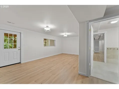 9150 SW Salmon Street Portland OR 97225