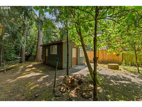 9150 SW Salmon Street Portland OR 97225