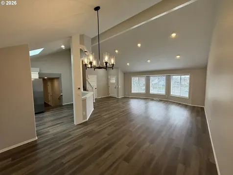 7025 SW 164th Terrace Beaverton OR 97007