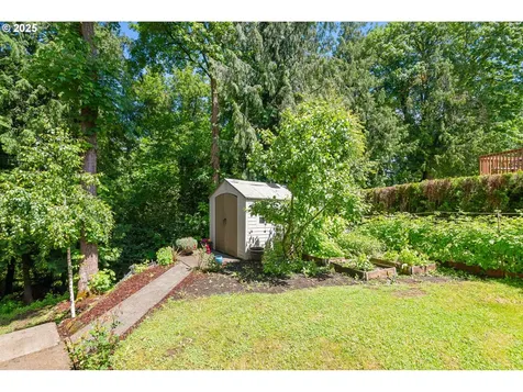 7213 SE Terrace Trails Drive Portland OR 97266