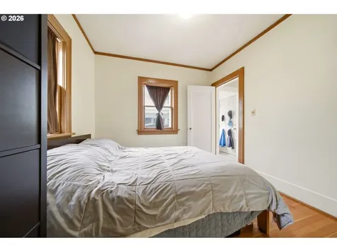 7135 SE Gladstone Street Portland OR 97206